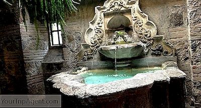 Eine Kurze Geschichte Der Casa Santo Domingo, Antigua Guatemala