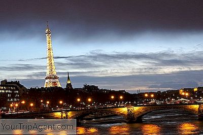 파리의 최후는 여행자를위한 비상 사태를 의미합니까?