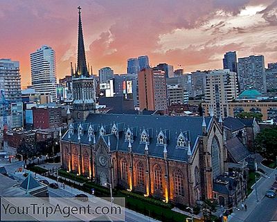 Toronto'Nun En Çarpıcı Kiliseleri Ve Katedralleri 10
